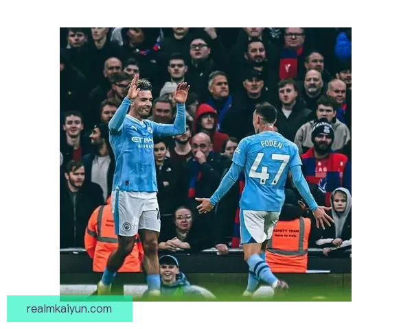 豪门对 Foden 的持续关注体现出他在球场上的潜力与价值。 豪门对 Foden 的持续关注体现出他在球场上的潜力与价值。